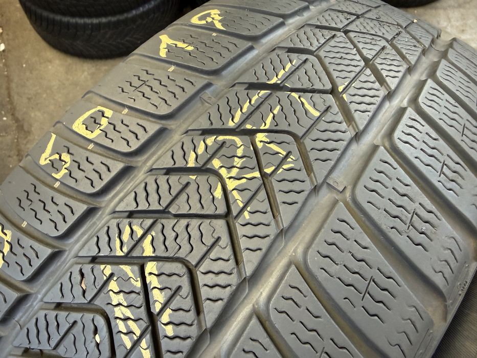 SET 4 Anvelope Iarna 245/50 R19 PIRELLI Sottozero 3 105V - Runflat