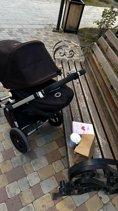Продам коляску bugaboo cameleon в хорошем состоянии
