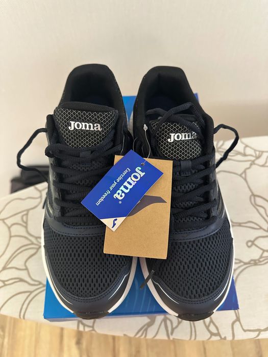 Новые кроссовки Joma