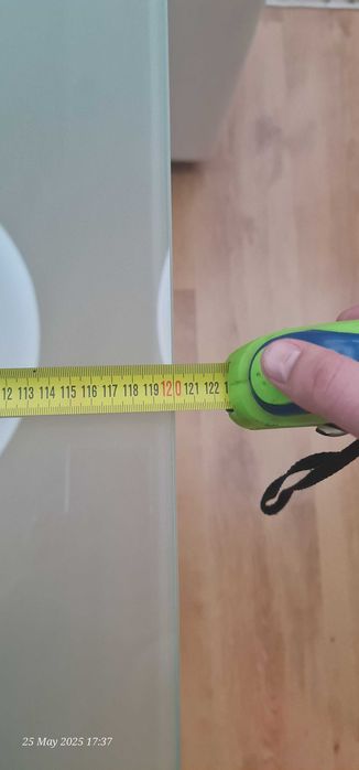 Стъклено Бюро Матирано с метални крака