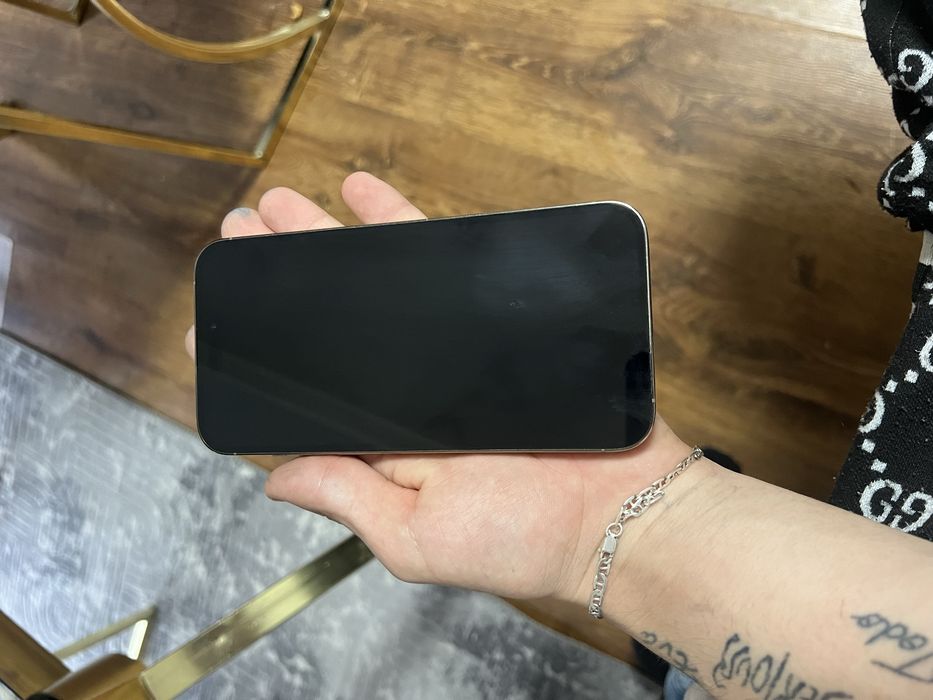 Vand/Schimb Iphone 14 pro max impecabil