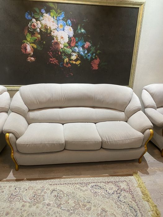 Продам диваны 3+2+1 россия