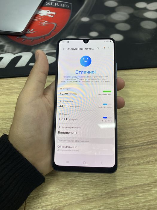 Samsung Galaxy a32 4/64 sotiladi