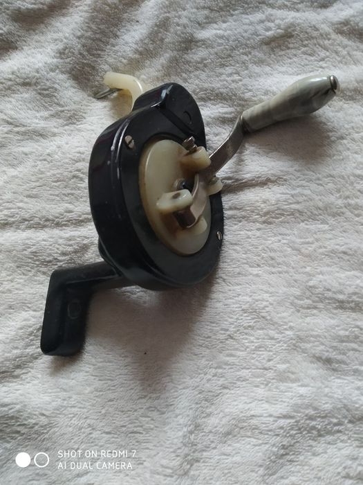 Продается швейная машина производства Беларусь