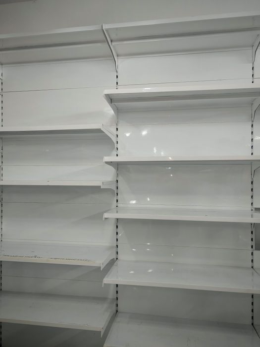 Продам торговые стеллажи