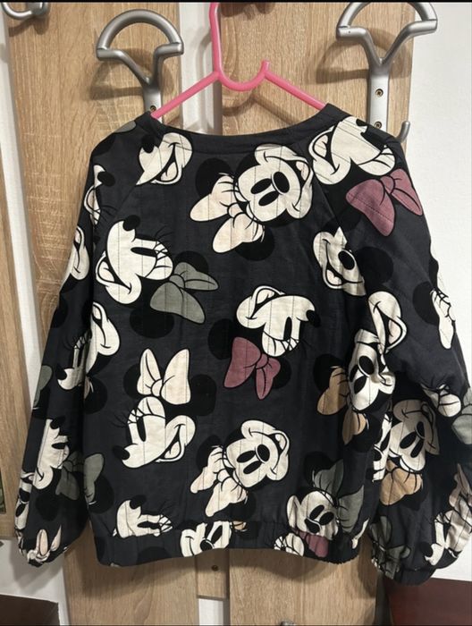 Jacheta bomber fete