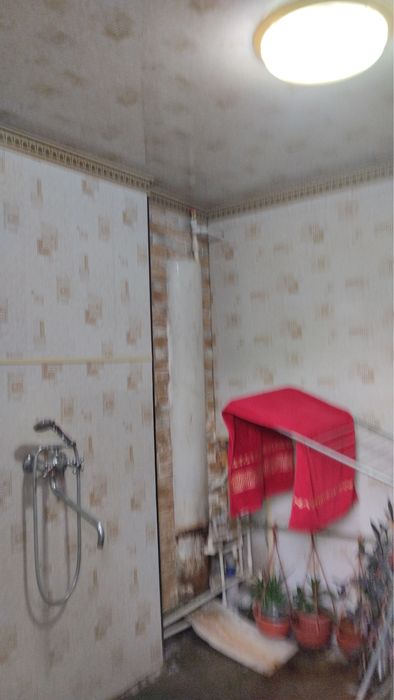 Сергели Ханабад уй сотилади 3 сотих