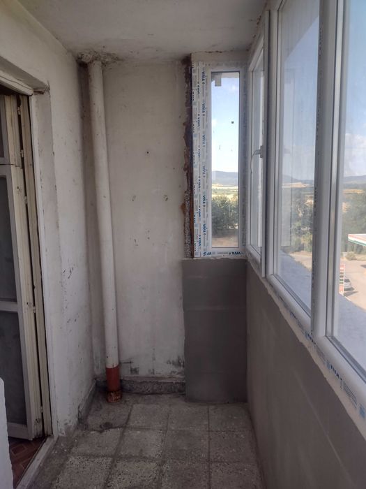 Продава се Тристаен апартамент в Търговище, Запад 2 - 78 кв.м за 1052 €/кв.м - Снимка #11