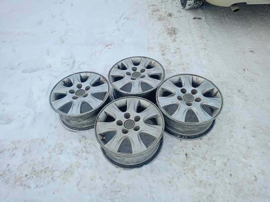 Продам диски с резиной