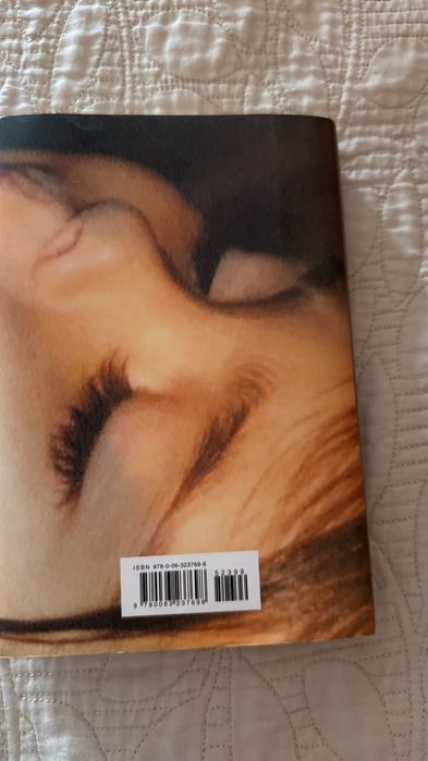 Книга на Madison Beer