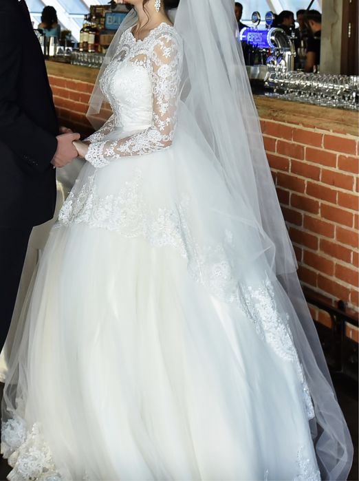 Продам свадебное платье