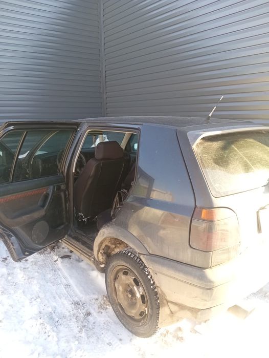 Продам Volkswagen golf 3 инжектор