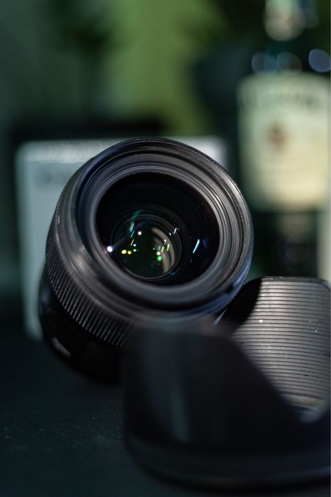 Продам обьектив 35mm на Canon