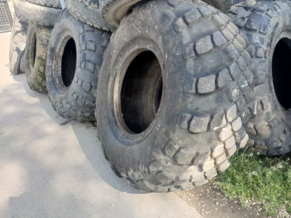 Шины от Урагана срочно