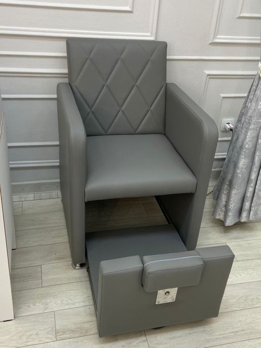 Педикюрное кресло