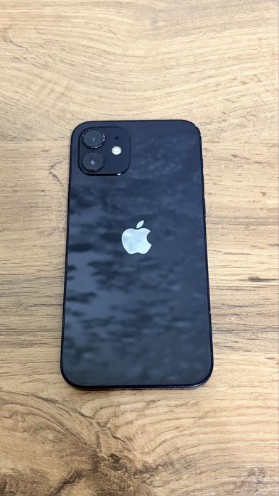 Продам IPhone 12 на 128 gb