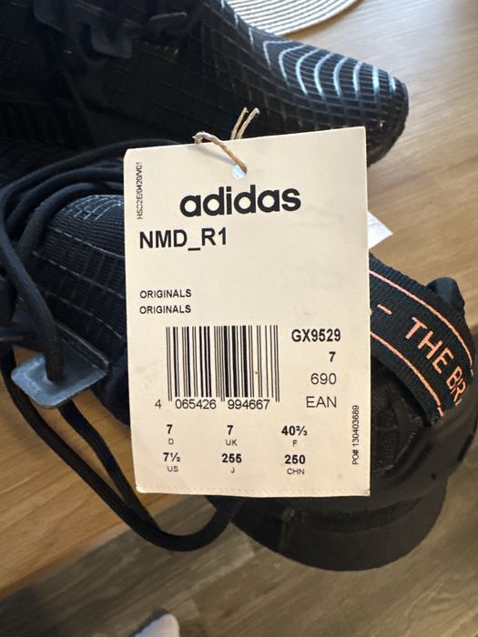 Adidas NMD R1 Originals noi