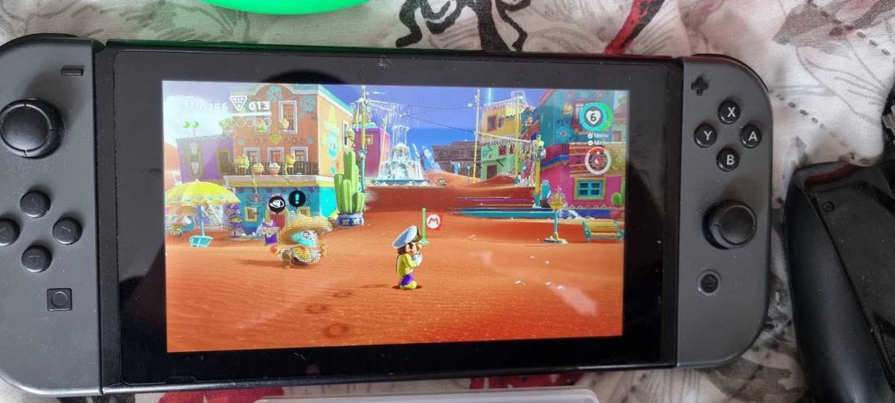 Nintendo switch перфектно  състояние