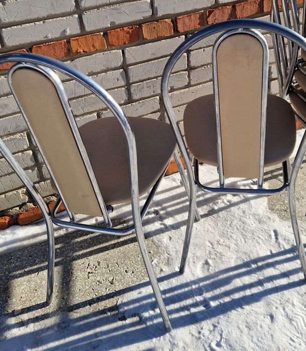 Кухонные стулья  6 штук