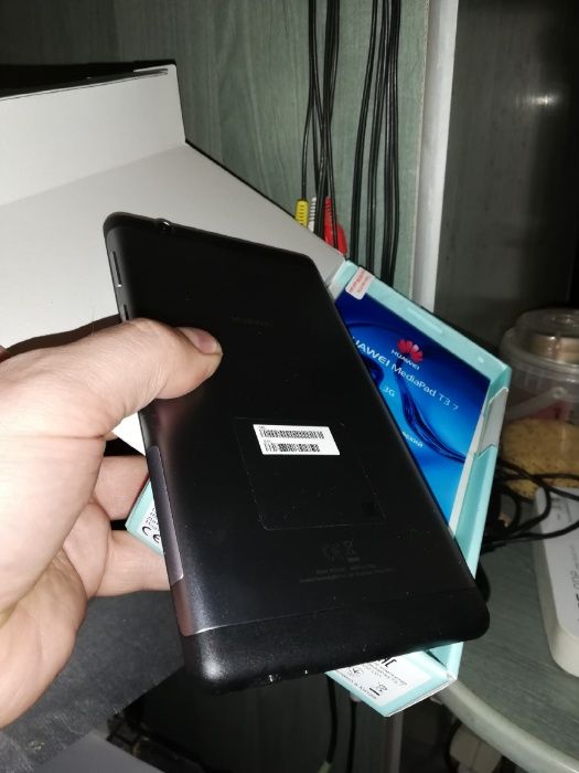 Планшет Хуавей с симкой