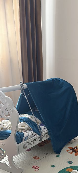 Бесік сатылады 6000 тенге срочно