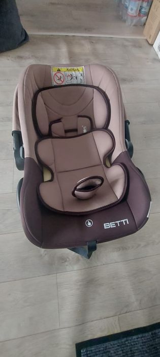 Продам автолюльку 8000