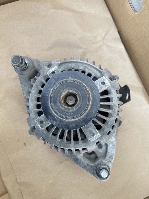 Гениратор Hyundai grand starex