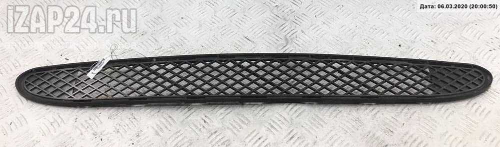 Решетка в бапер w203