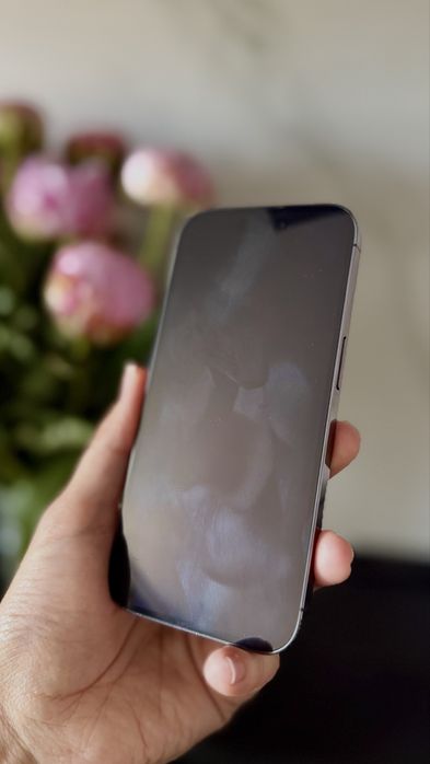 Продам IPhone 14 pro