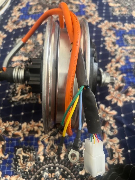 Мотор колесо от Куго М4