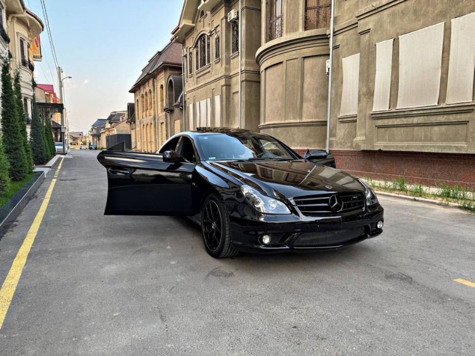 Mercedes CLS 63 AMG Body Kit Топтоза Состаяние Зор Пробег 182000Км