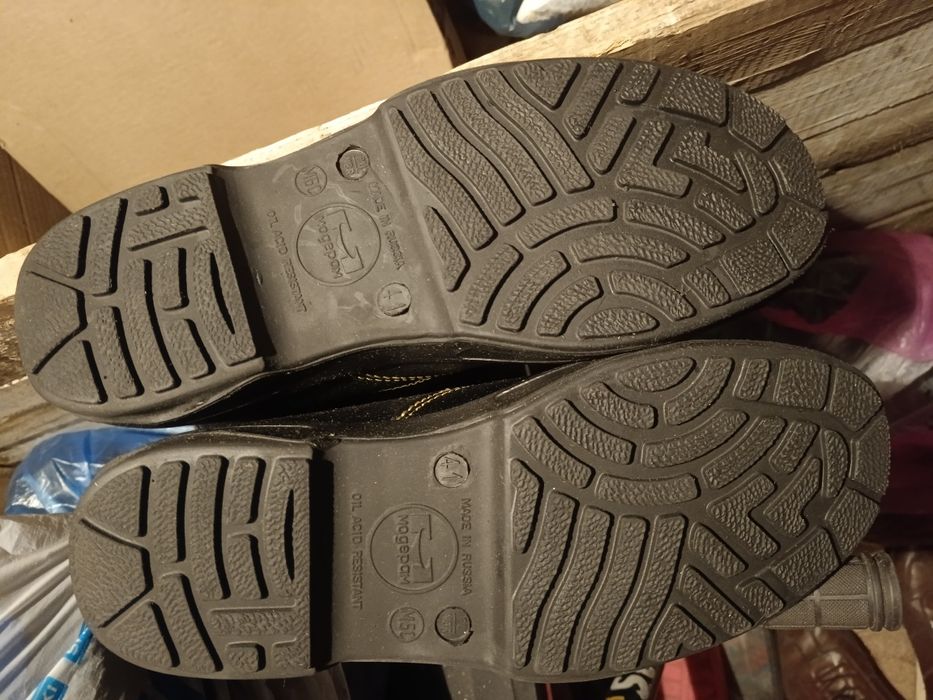 Продам кирзовые сапоги летние