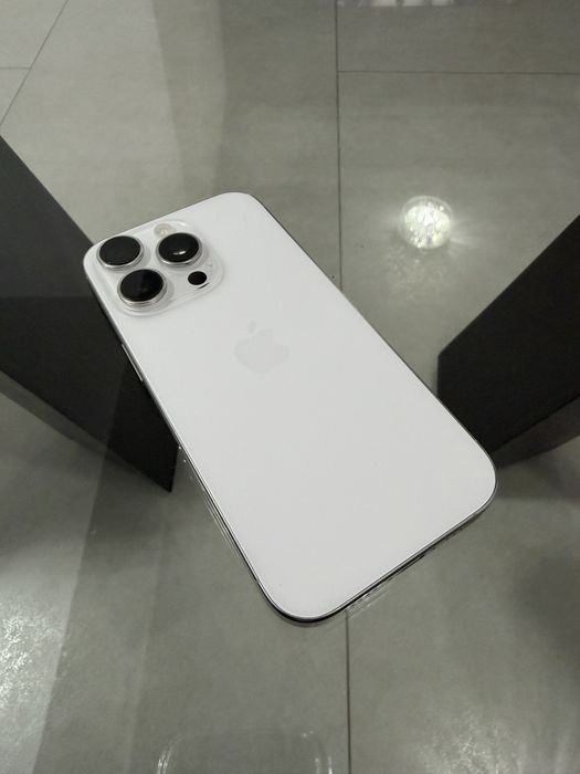 iPhone 16 Pro white titanium 128Gb • ca NOU • baterie 95% •