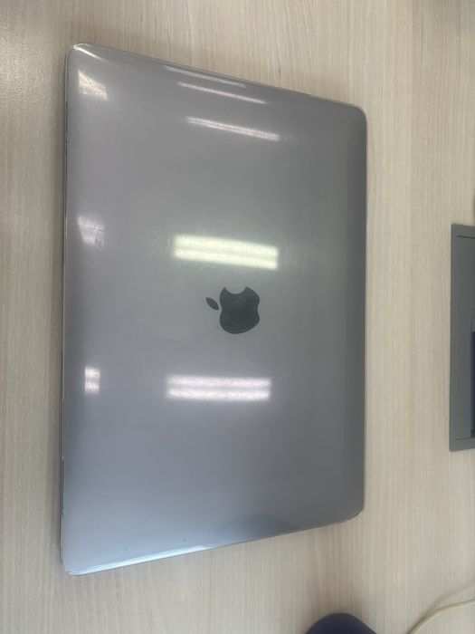 Macbook Air M1 8gb/256gb