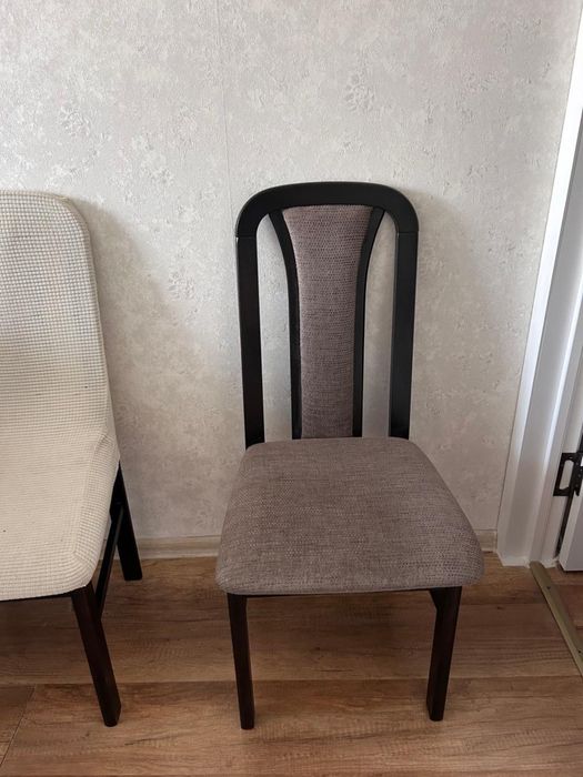 Продаю стулья срочно