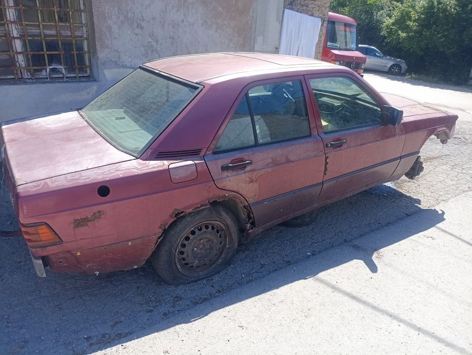 Мерцедес 190 w201