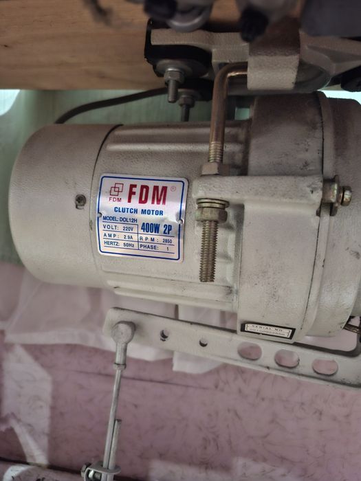 Швейная машинка typical