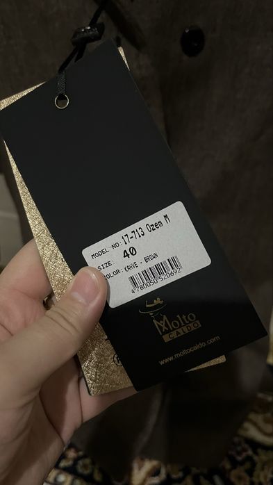 Продам пальто новое