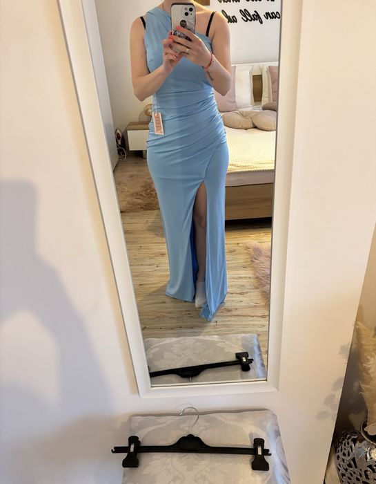 Нова рокля NAOMI