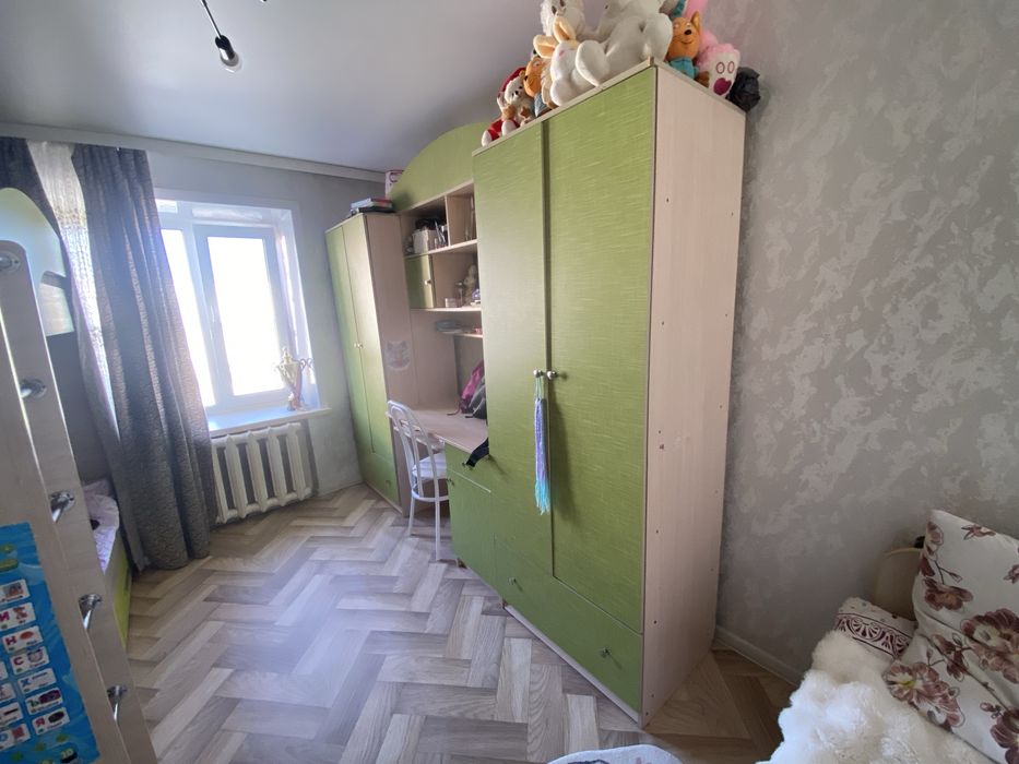 Спальный гарнитур б/у