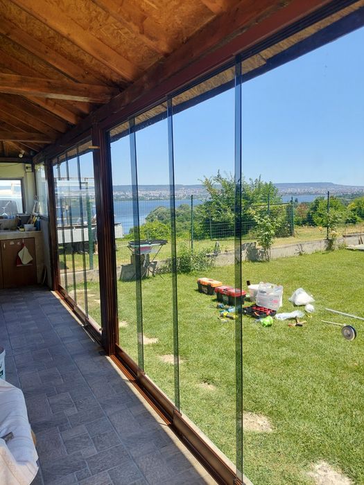 Безпрофилно остъкление