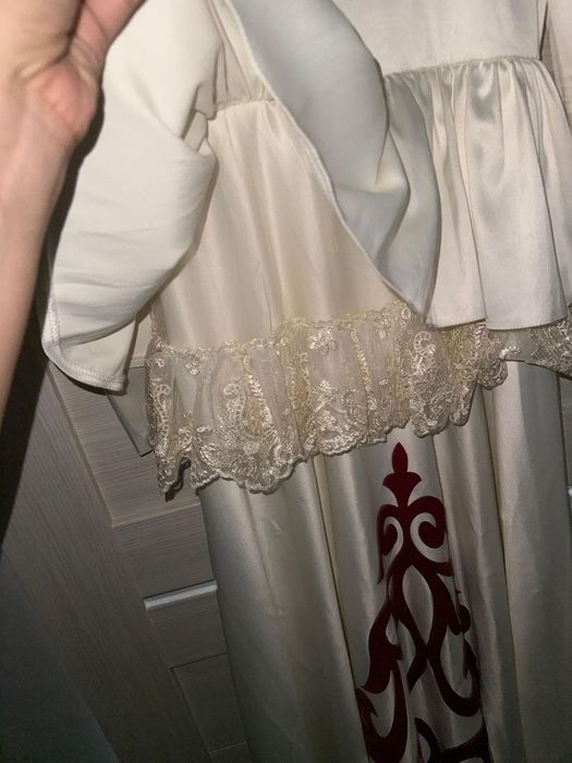 Продам женское платье