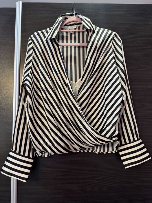 Риза с прехлупване