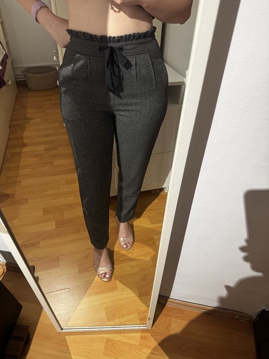 Pantaloni cu findita 38
