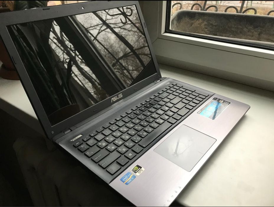 Ноутбук ASUS К55VD