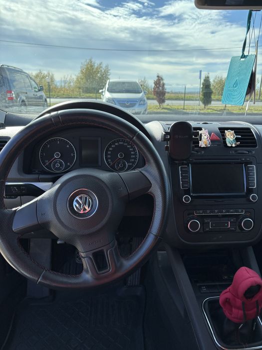 Vând vw jetta euro 5