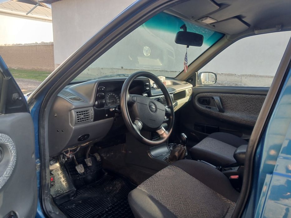 Nexsia 1 1999 sons trambler