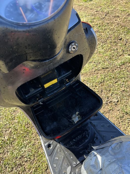 Vand scuter kymco 70cm 2t