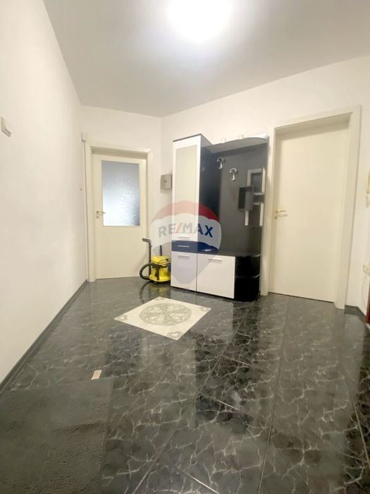 Дава се под наем Тристаен апартамент в Варна, Чаталджа - 96 кв.м за 648.21 € - Снимка #8