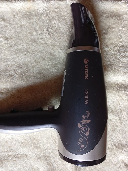 Фен для волос Vitek VT - 2327 Сl